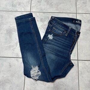 Hollister Low-Rise Super Skinny Crop Jeans Size 3 Short
